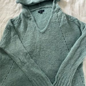 American Eagle Green Sweater Size M